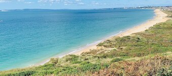A beautiful cottage in the heart of the New Forest and a short drive to beaches