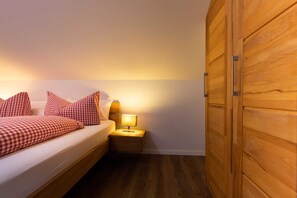 2 soveværelser, pengeskab på værelset, weekendseng, Wi-Fi