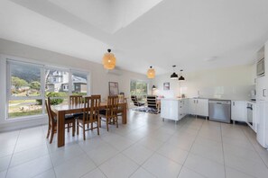 Dining - The Lodge | Crackenback | Spacious | Amazing views (Crackenback)