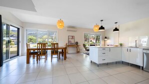 Dining - The Lodge | Crackenback | Spacious | Amazing views (Crackenback)
