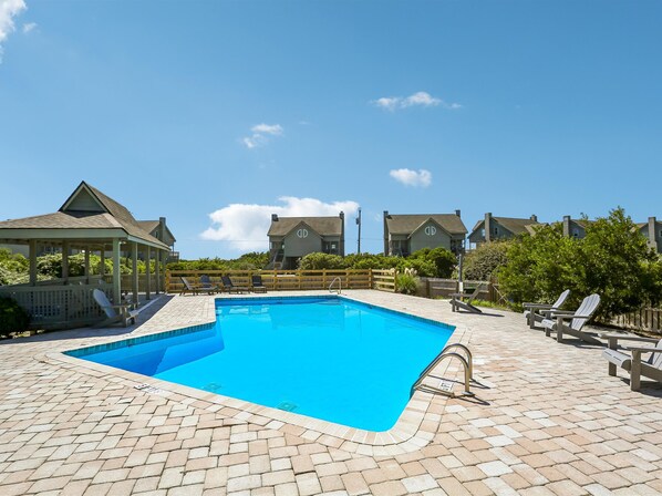 Serenity Point Pool - Enjoy Sunny Days by the Pool