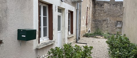 Studio, Ensuite, Garden View ( privatif) | Miscellaneous