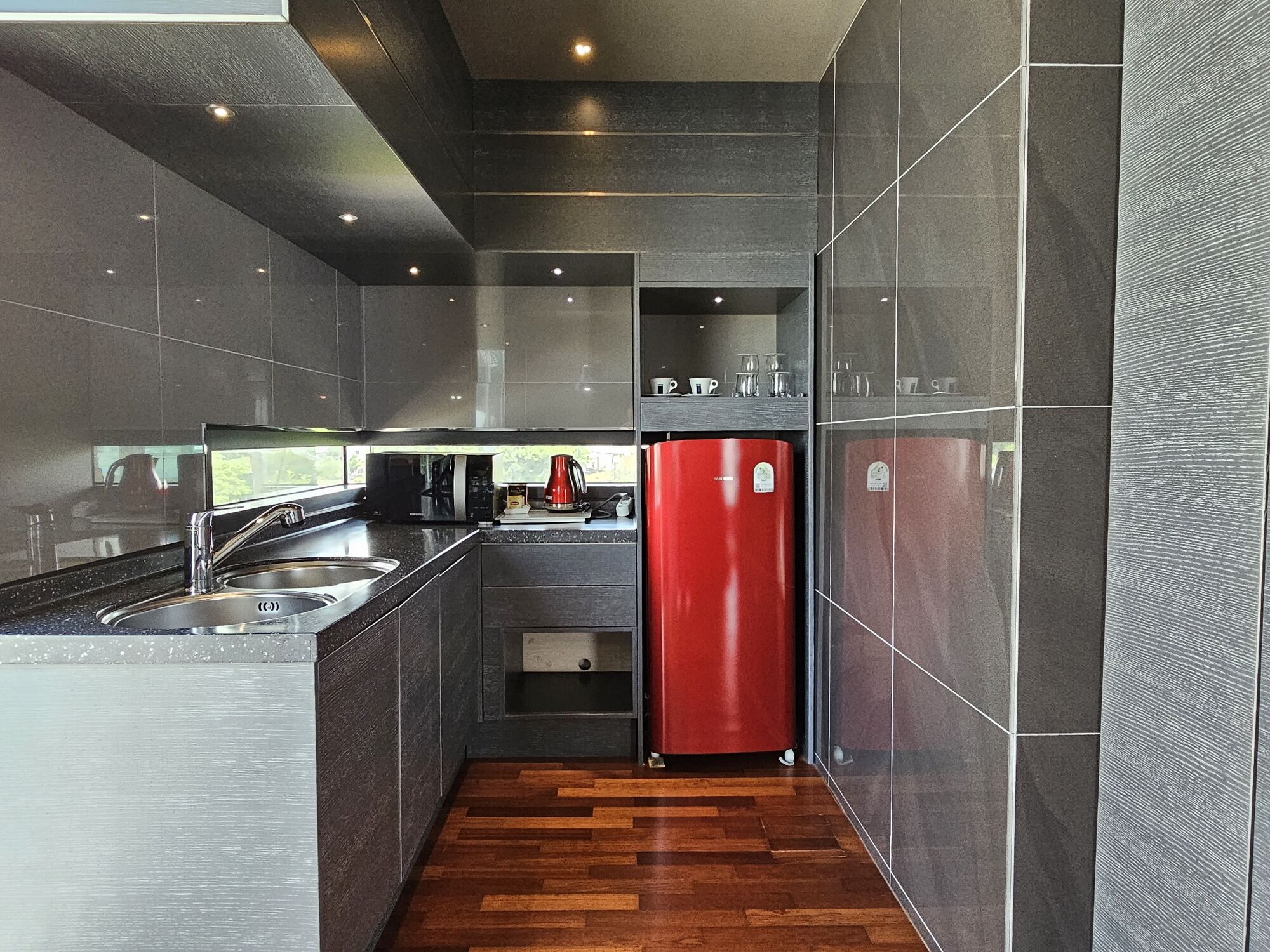 29 pyeong amor jacuzzi | 1 bedroom, free wifi