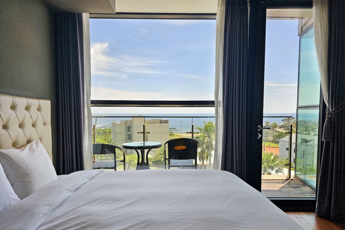 1 camera, Wi-Fi gratuito