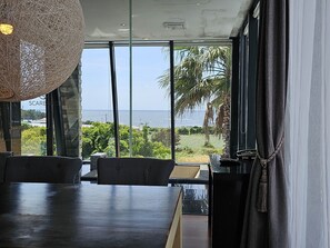 29 pyeong Amor Jacuzzi | Free WiFi - Hotel Scarboro (Seogwipo)