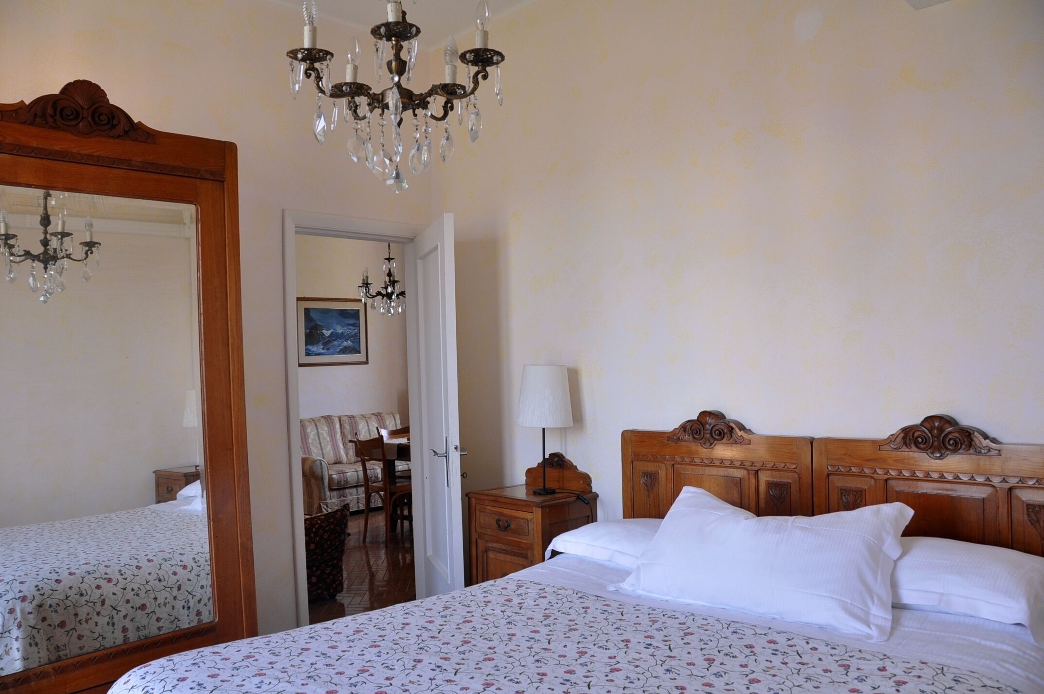 2 Schlafzimmer, Bügeleisen/Bügelbrett, WLAN, Bettwäsche