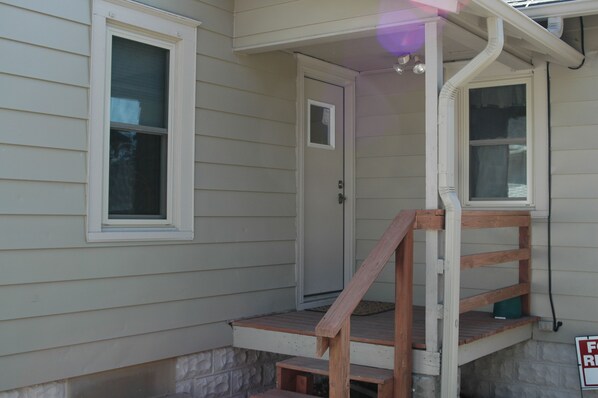 Exterior detail - Bethany Bungalow, 2 Bdrm, 1 Bath bungalow near all Husker events (Lincoln)