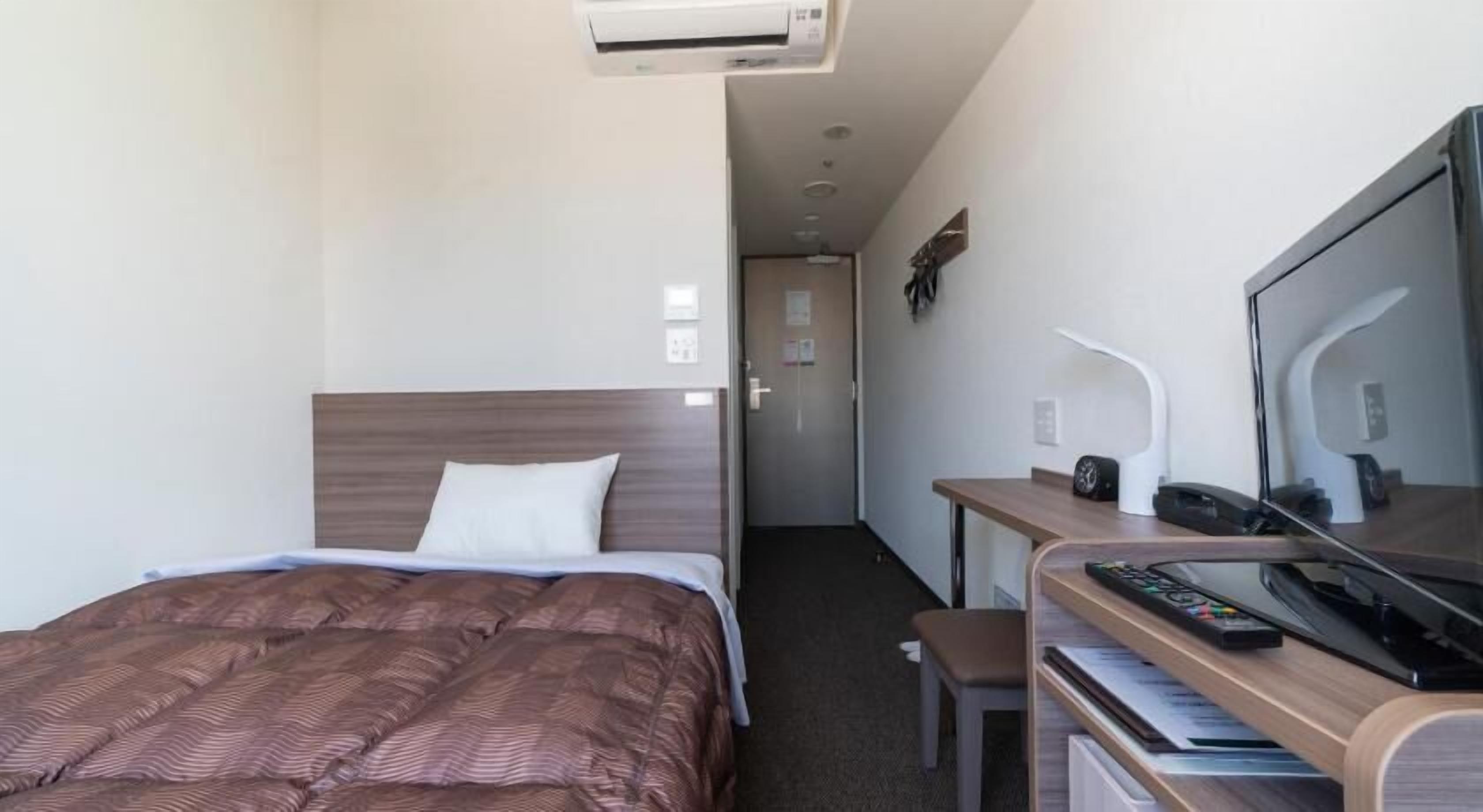 デスク、WiFi (無料)