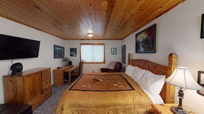 3 bedrooms, iron/ironing board, travel cot, WiFi