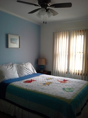 3 bedrooms, desk, iron/ironing board, travel cot