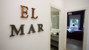 3 bedrooms, iron/ironing board, travel crib, free WiFi