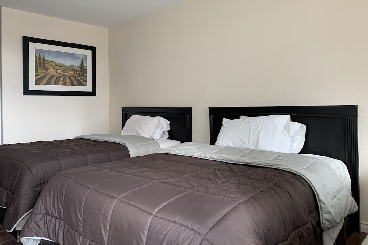 Basic Double Room, 2 Double Beds, Microwave, Park View | Down duvets, individually decorated, individually furnished, desk