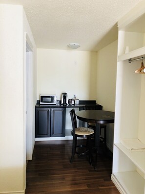 Room amenity - Langham Motel (Langham)