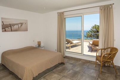 Villa CASALINA - Exceptional sea views and heated pool 