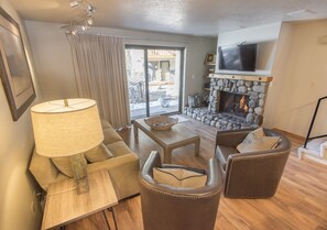 Fireplace, DVD player