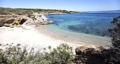 Espectacular ático nuevo con vistas al mar y al verde, 5 ° piso, con wi-fi gratuito