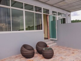 Grand Lake View | Terrace/patio