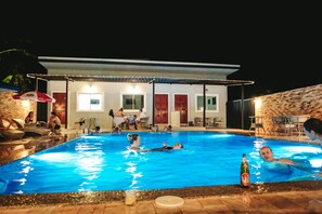 Alberca al aire libre