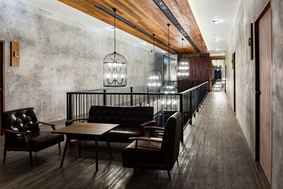 The Chic Lipe - Hostel