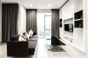 Executive Suite, 2 Bedrooms | Living area | LCD TV - Victoria Home Platinum Suites (Kuala Lumpur)
