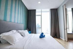 Premium Suite, 1 Bedroom | Desk, blackout drapes, iron/ironing board, free WiFi - Victoria Home Platinum Suites (Kuala Lumpur)