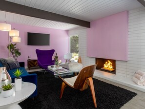 TV, fireplace, DVD player