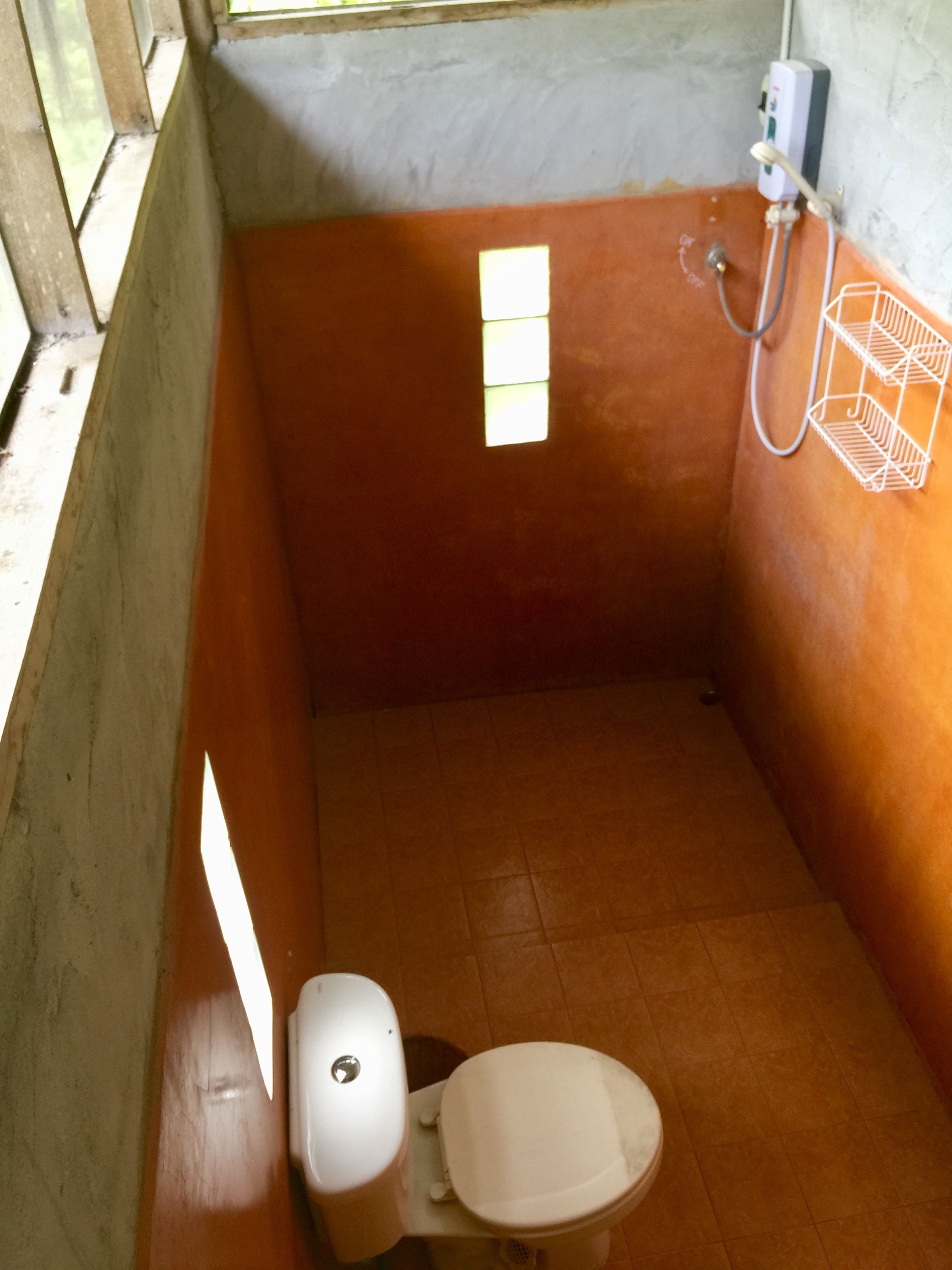 shower, free toiletries, towels