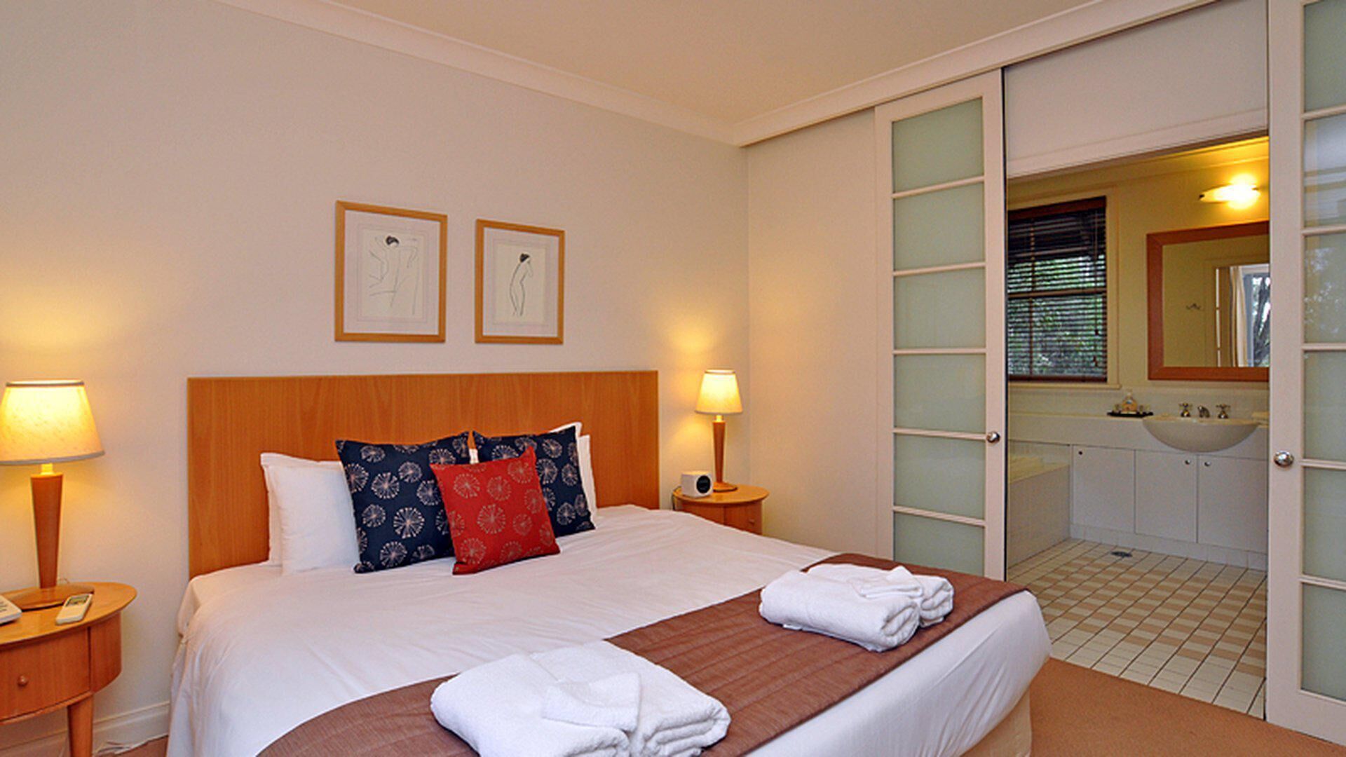 Villa 1br Merlot Villa located within Cypress Lakes Resort — image 10