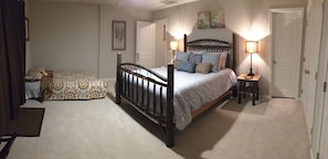 2 bedrooms, iron/ironing board, free WiFi, bed sheets
