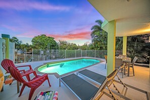 Een verwarmd zwembad