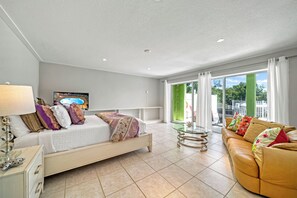 4 slaapkamers, een bureau, een strijkplank/strijkijzer, gratis wifi