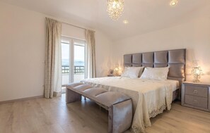 6 chambres, lit parapluie, Wi-Fi gratuit, draps fournis