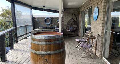 Seahaven Escape - 100m beach