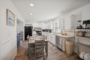 Coffee/tea maker, fridge, microwave, oven - 8 bedrooms/ 3 kitchens, 3.1 bathrooms-Seasonal Pool located off site (Port Clinton)