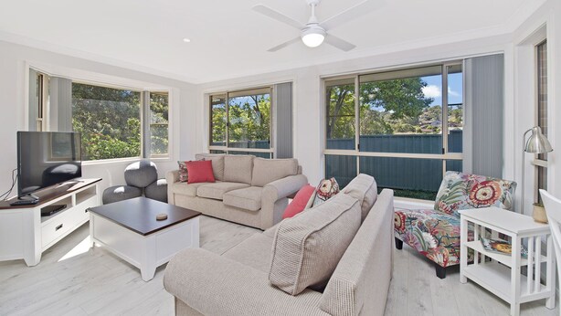Living area - Aqualuna at Lighthouse Beach, 8 Capalla Court, (Port Macquarie)