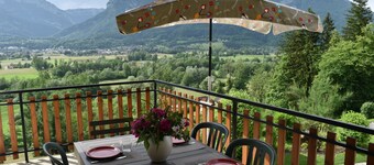 "Le Balcon de Villette": 3★-rated gîte with panoramic view (2ch, 4 pers)
