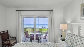 2 quartos, ferros/tábuas de passar roupa, Wi-Fi de cortesia