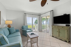 Flat-screen TV, DVD player, stereo, offices