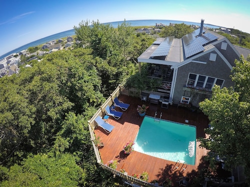 Booking for SUMMER26! Heated pool, water views, hot tub , sauna, steam shower