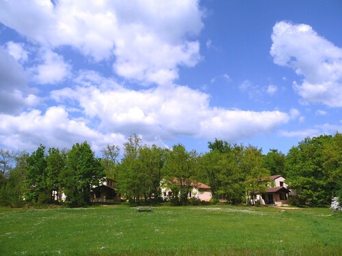Maison au calme dans Village de Vacances **** d'exception en Périgord-Quercy