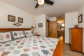 3 Schlafzimmer, Bügeleisen/Bügelbrett, kostenloses WLAN, Bettwäsche