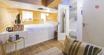 B&B on a ship