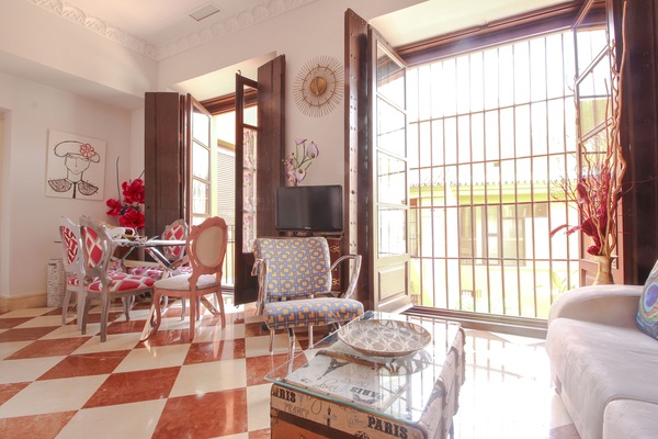 Téléviseur, livres