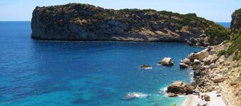 BOUGAINVILLEA HOUSE. COSTA VALENCIANA, COSTA BLANCA Pool, Garden, Beach, Villages.