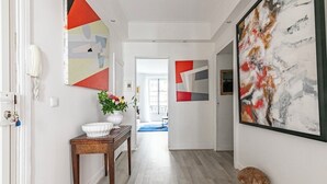 Interior - 4 ROOMS COZY, FUNCTIONAL, 4/5 pers NEAR TOUR EIFFEL St GERMAIN ... (Paris)