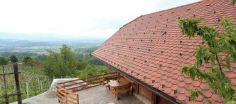Ferienhaus am Weinberg, rustikal, mit Kamin