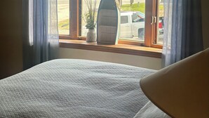 4 Schlafzimmer, Bügeleisen/Bügelbrett, Reisekinderbett, WLAN