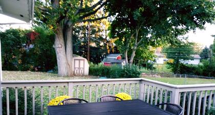 Syksyinen kartanotalo HENRIETTAssa, 3 makuuhuonetta, kylpysuihku