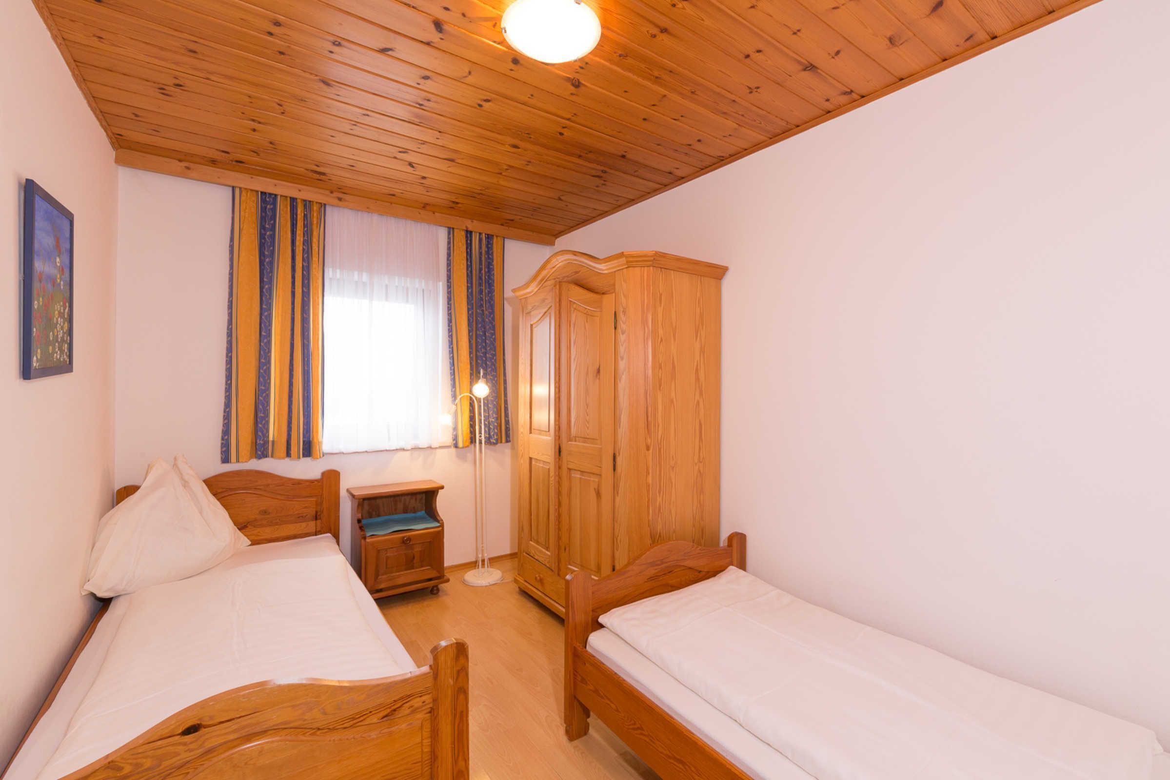 1 Schlafzimmer, Reisekinderbett, WLAN, Bettwäsche