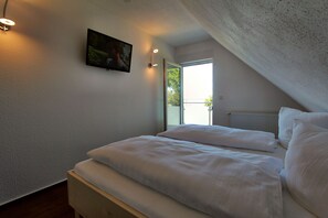 3 Schlafzimmer, Reisekinderbett, WLAN
